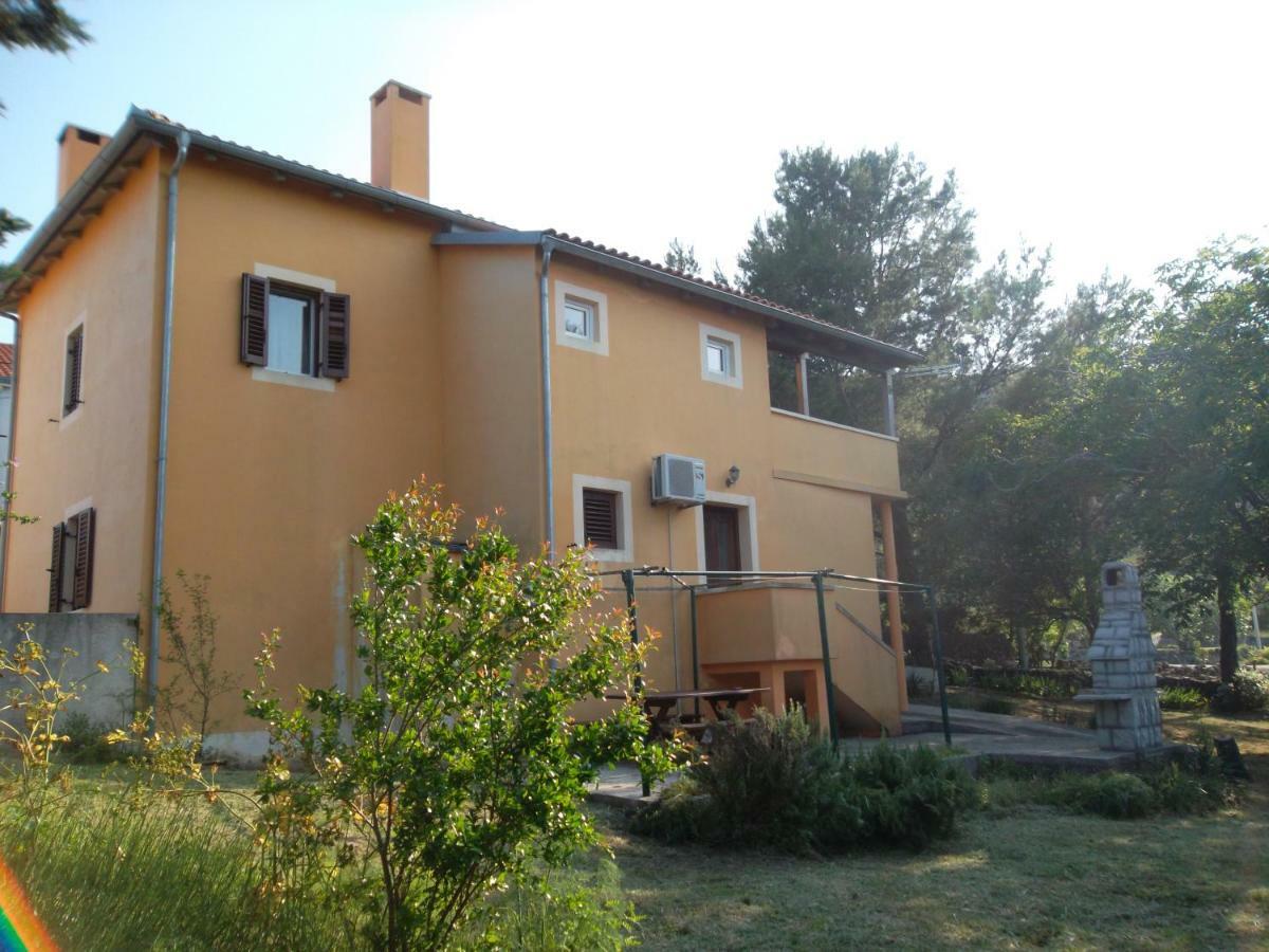 Hodak Apartment Nerezine Exterior foto